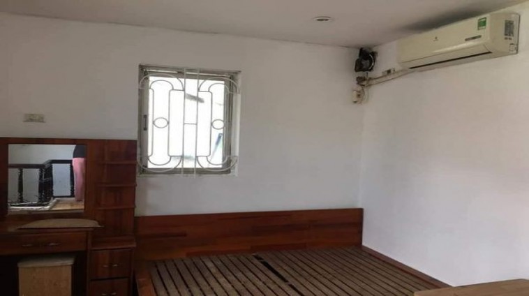 CHO_THUÊ_CĂN HỘ TẬP THỂ PHỐ MINH KHAI (HÒA BÌNH 7) - TẦNG 3, 90M2, 3 NGỦ 7.5 TRIỆU